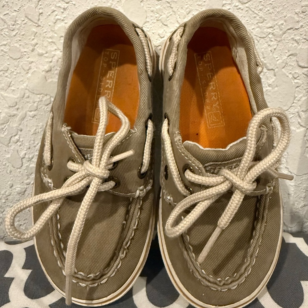 Sperry Boat Shoes Size 8 Tan